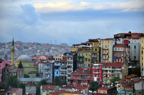 Istanbul skyline on sunset — Stock Photo, Image