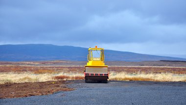 Asfalt makinesi araç