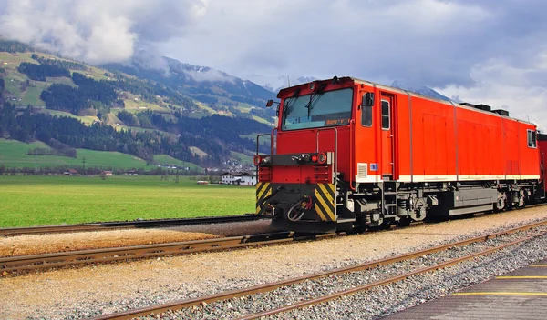 Tren rojo viejo — Foto de Stock