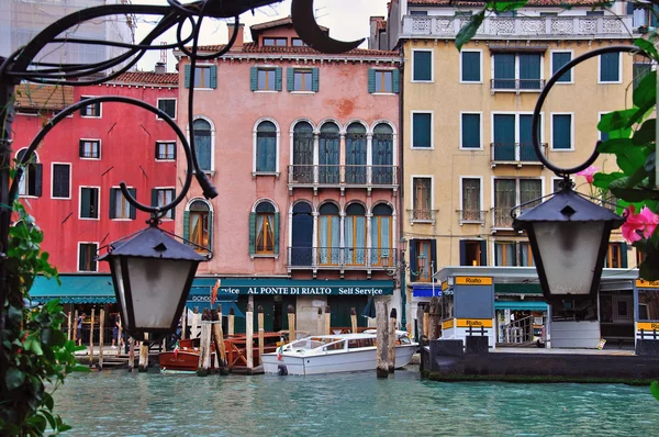 Venice gondolas station — Stock Photo, Image