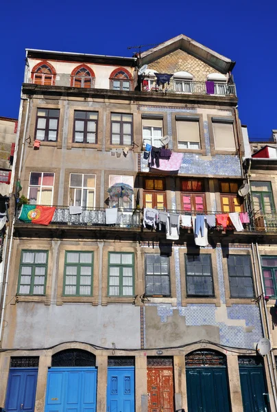 Homlokzatú házak, Porto — Stock Fotó