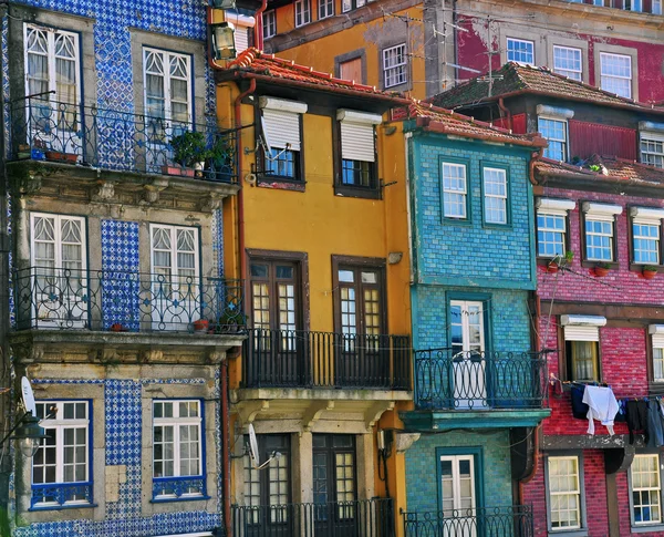 Kolorowe domy porto Ribeira — Zdjęcie stockowe