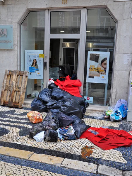 Bin men strike in Portugal — Stock Photo, Image