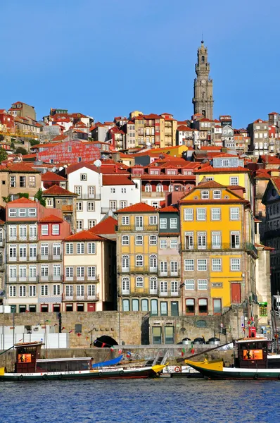 Porto skyline, tiro vertical — Fotografia de Stock