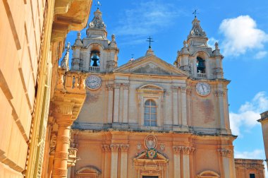 mdina Aziz Paul Katedrali