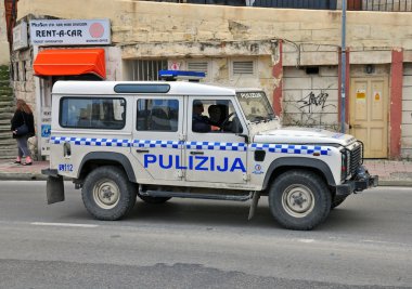 SUV polis Malta