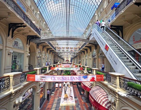 Moskou gom shopping mall — Stockfoto