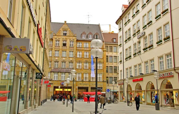 Winkelstraat in München, Duitsland — Stockfoto