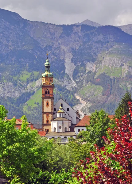 Klockstapeln i tyrolska Alperna — Stockfoto