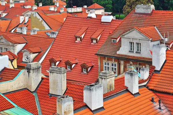 旧的布拉格屋顶 — 图库照片