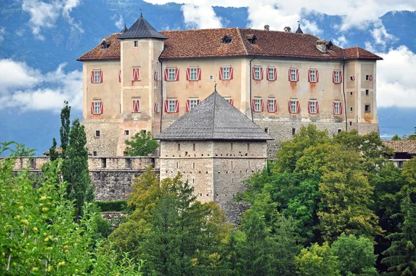 Thun κάστρο, Ιταλία — Φωτογραφία Αρχείου