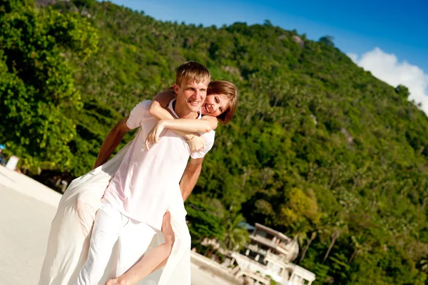 Love on the beach — Stock Photo, Image