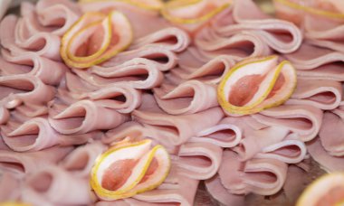 lezzetli ve iştah açıcı et ve greyfurt arka plan arıyorum