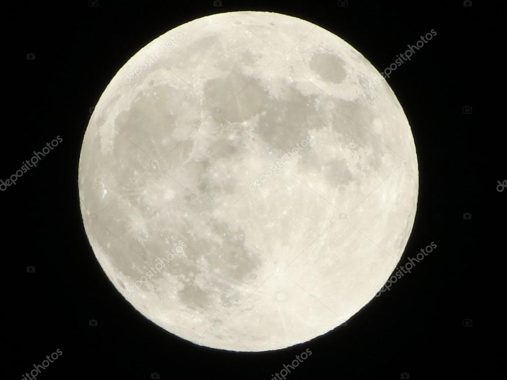 Pleine lune — Photographie no81nono81no © #39502329