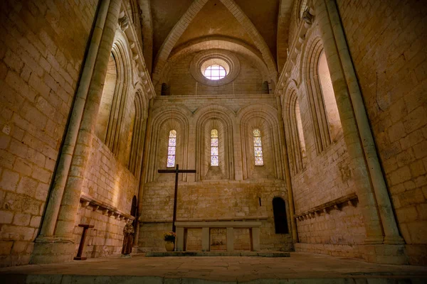 Perigord Fransa Daki Coly Saint Armand Kilisesinin Temiz Düzensiz Korosu — Stok fotoğraf