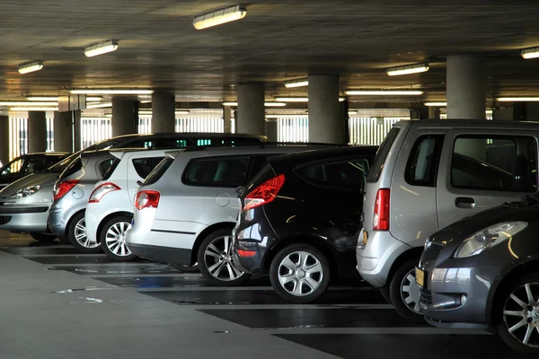 Parcheggio auto — Foto Stock