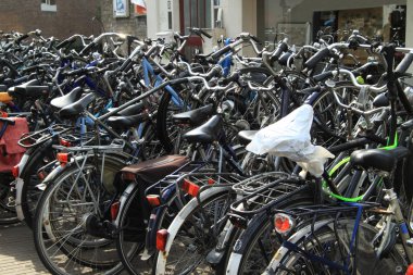 Şehirdeki Bisikletler