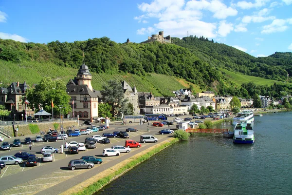 Castle and fortresses along the Mosel revier — Stock Photo, Image