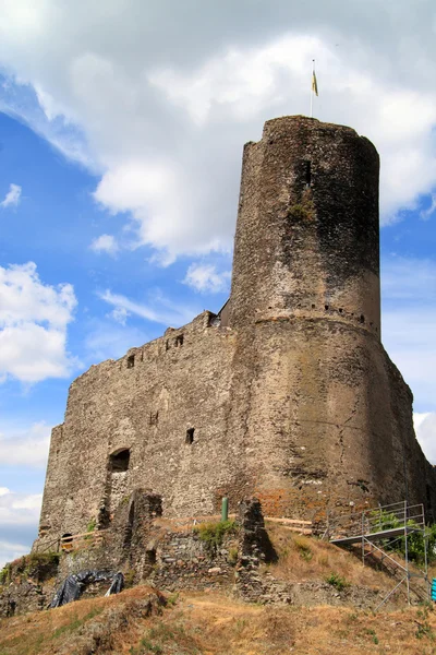 Замок и крепости вдоль Мозельского возрождения — стоковое фото
