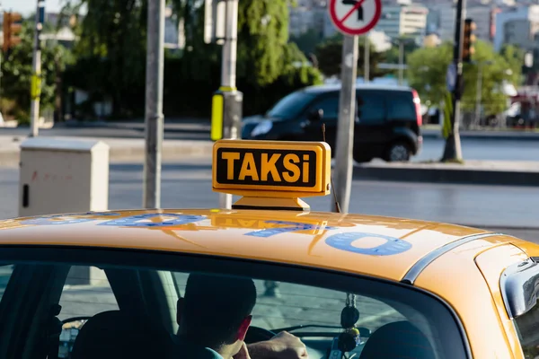 Taxi in Istanbul — Stock Photo, Image