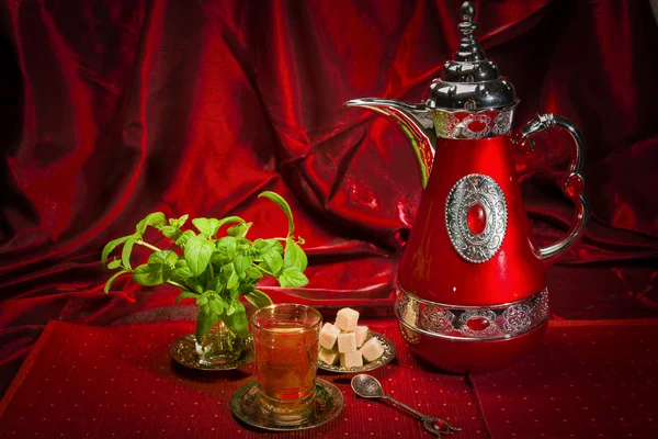 Chá tradicional de hortelã árabe — Fotografia de Stock