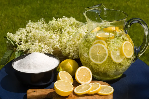 Elderflower drink — Zdjęcie stockowe