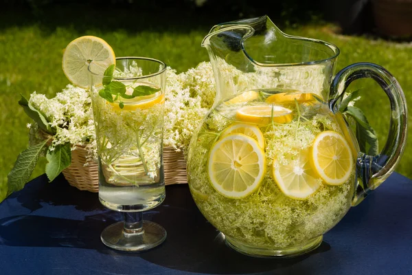 Elderflower içki