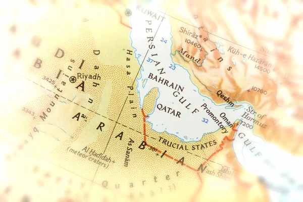 Reisender konzentrierte sich auf vereinigte arabische Emirate — Stockfoto