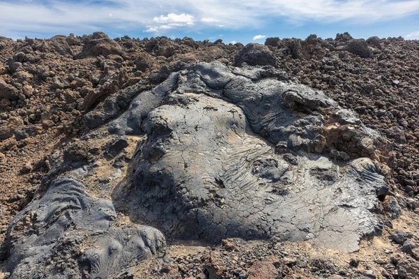 Volkanik Lanzarote Adasının Lav Kayaları Kumları — Stok fotoğraf