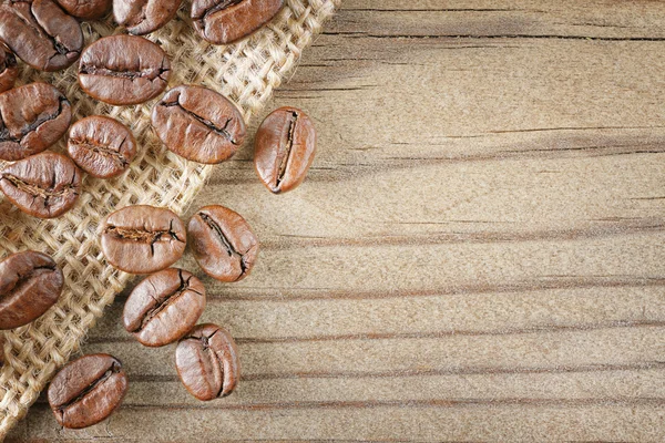 Kaffebönor trä — Stockfoto