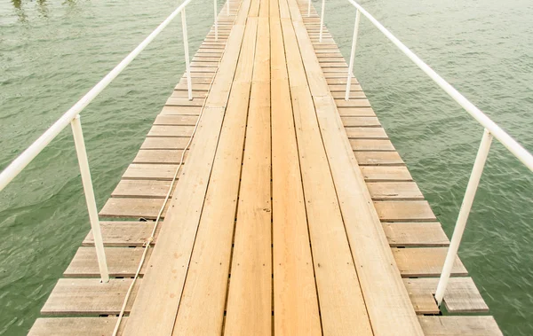 Wood Bridge on the Sea — Stock Photo, Image