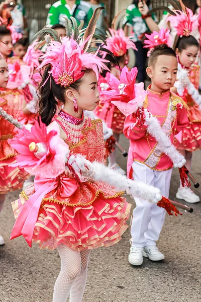 Samutsakorn Tailândia Dezembro 2019 Fechamento Grupo Retrato Criança Desfile Estudantes — Fotografia de Stock