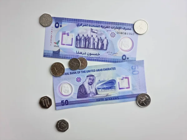 Närbild Nya Förenade Arabemiraten Dirhams Sedlar Och Mynt Valuta Papperspengar — Stockfoto