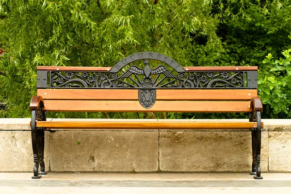 Parktaki bank