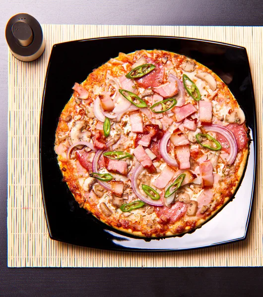 超级披萨 — 图库照片