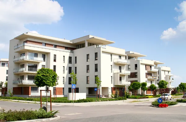 Apartment building — Stock Photo, Image