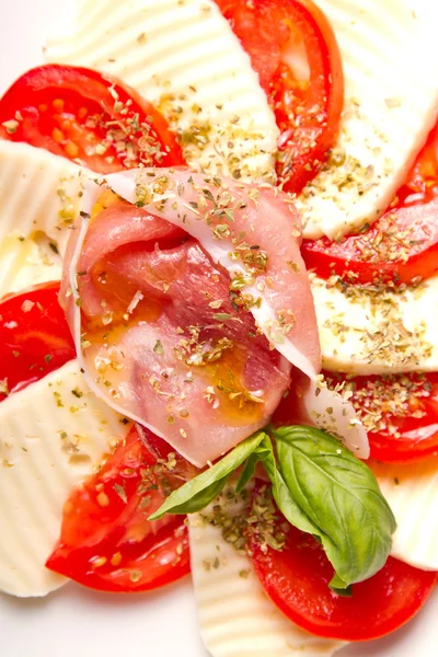 Caprese salatası — Stok fotoğraf