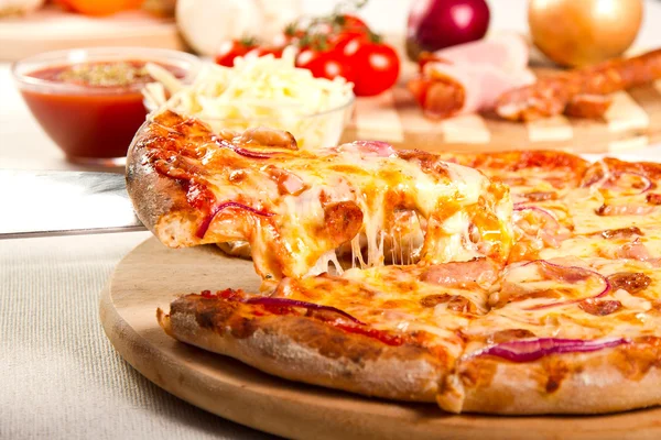 La pizza — Foto de Stock