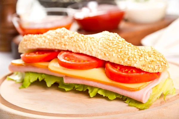 Prosciutto e formaggio sub — Foto Stock