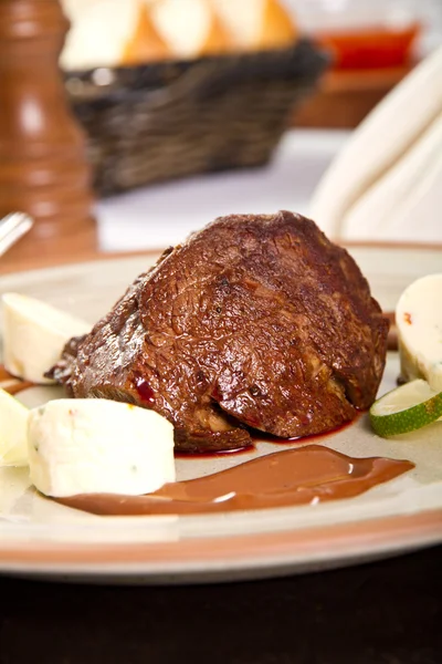 Beef steak — Stock Photo, Image