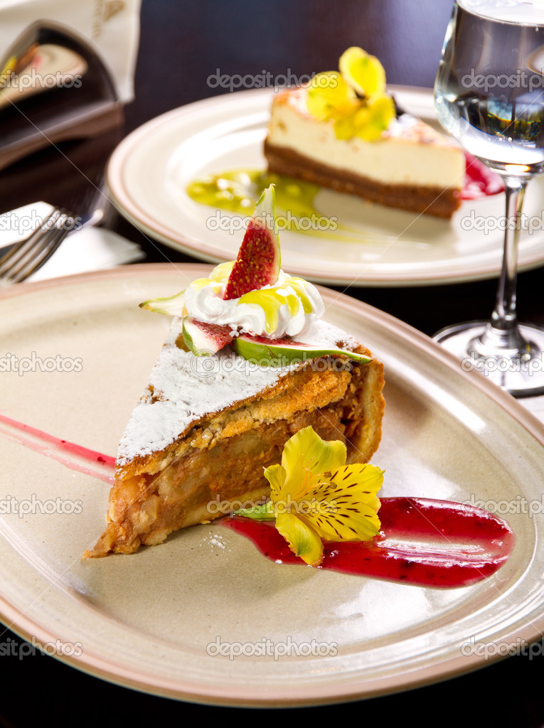 Gourmet apple pie — Stock Photo © steauarosie 36279237