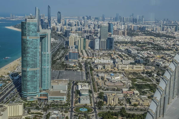 Вид Высоты Птичьего Полета Город Абу Даби Смотровой Площадки Башнях — стоковое фото