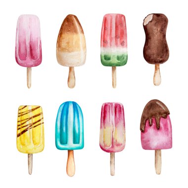 Bir plastik üzerinde farklı meyveli dondurmalar.