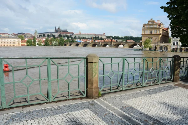 Powodzie w Pradze — Zdjęcie stockowe