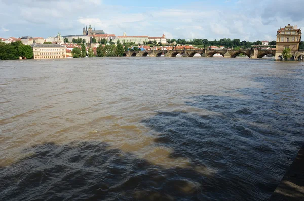 Prag'da sel — Stok fotoğraf