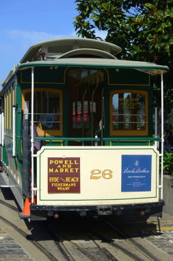 San Francisco, California CA, ABD 'deki Friedel Klussmann Memorial Terminali' ndeki Antika Kablo Araba Powell Hyde Hattı..