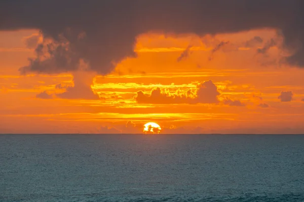 Sonnenaufgang Über Dem Ozean Strand Von Cancun Karibischen Meer Cancun — Stockfoto