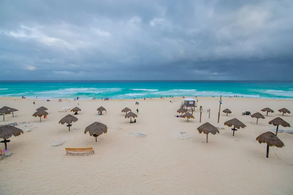 Dolphins Beach (Playa Delfines) Cancun, Quintana Roo QR, Meksika.
