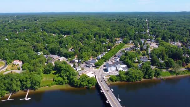 Groveland Town Aerial View Including Bates Bridge Merrimack River Elm — Stockvideo