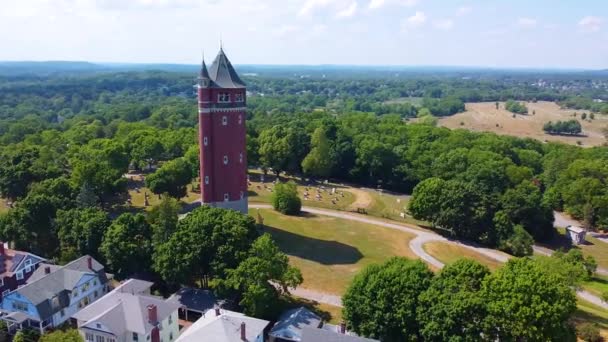 Abd Nin Massachusetts Kentindeki Lawrence Şehrindeki High Service Water Tower — Stok video